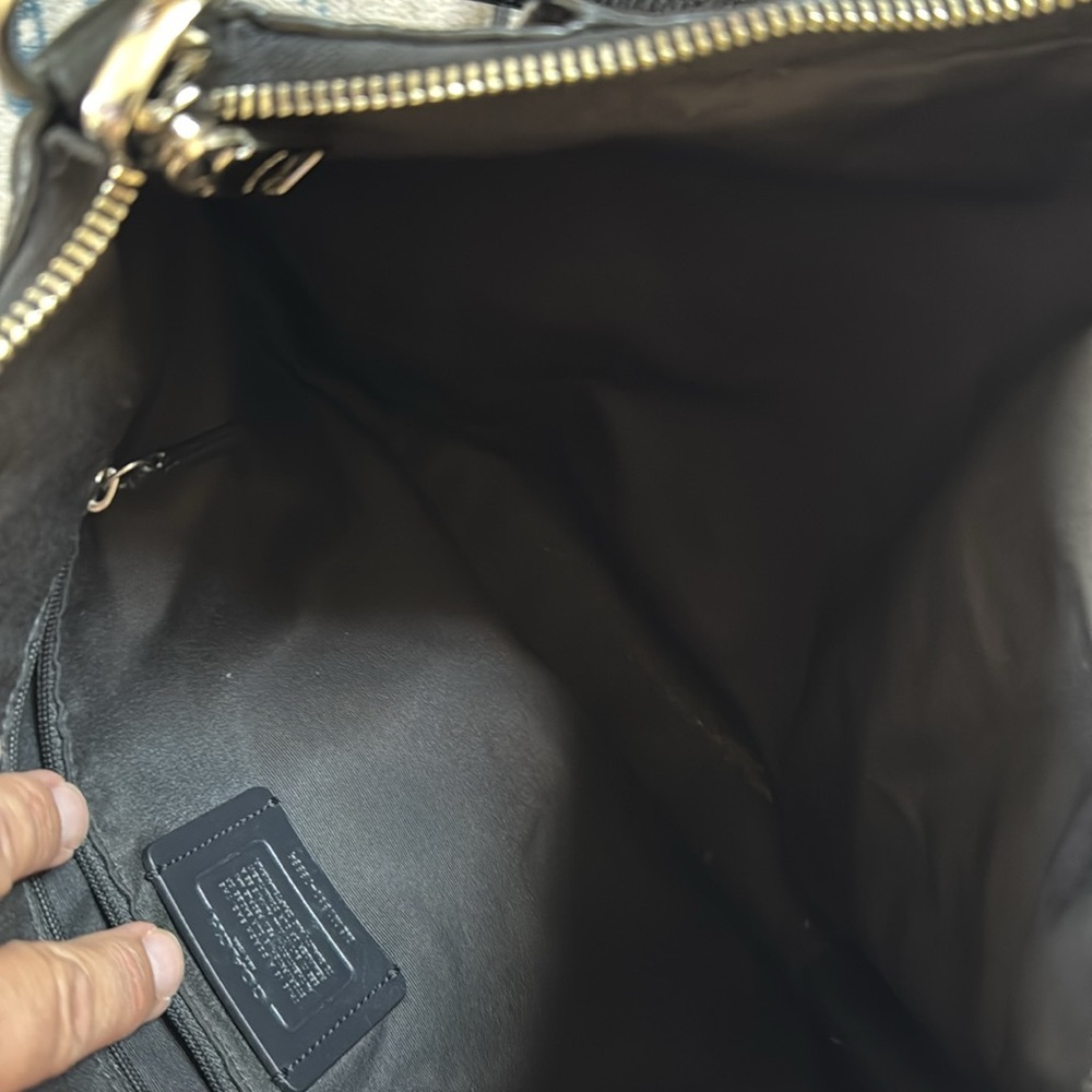 Coach Handbag - Picture 9 of 9